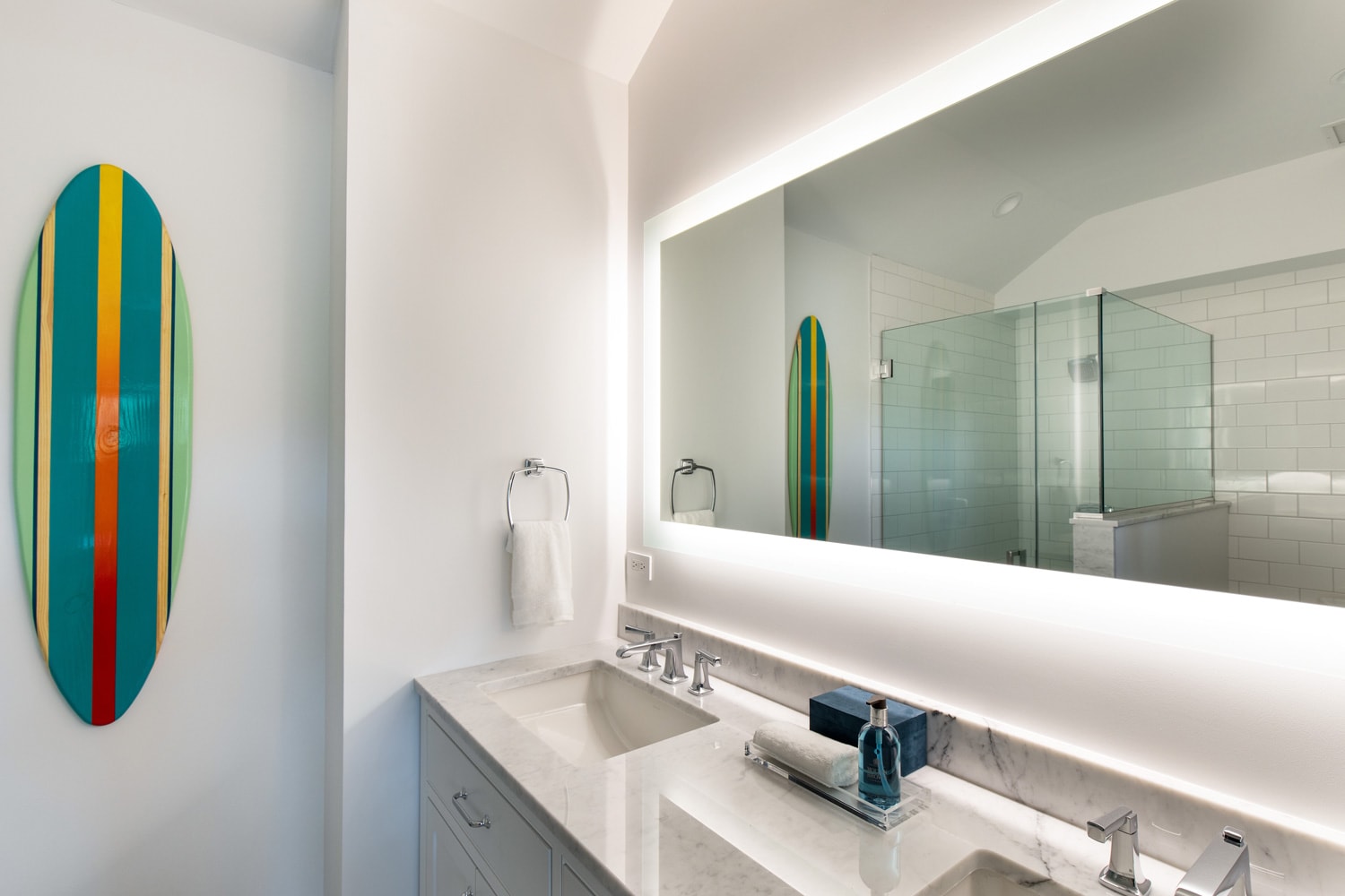 Hamptons boathouse bathroom vanity design