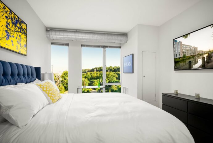 Bedroom interiors designed by Annette Jaffe in Venice Lofts
