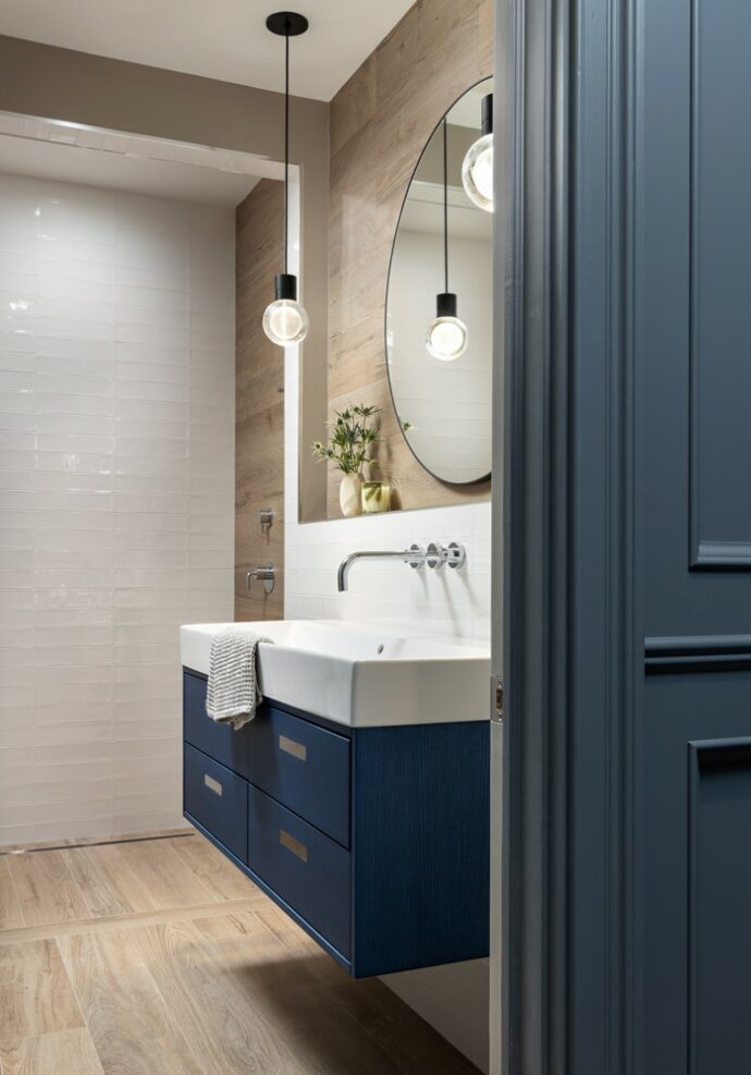 Sands Point basement bathroom design by Annette Jaffe Interiors
