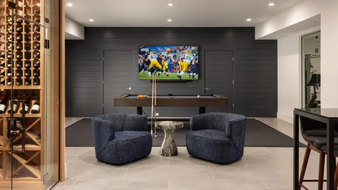 sag-harbor-luxe-basement-game-media-design