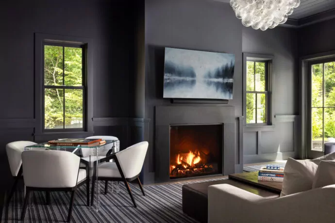 sag-harbor-luxury-family-room-interior-design